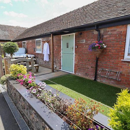 The Shippon Villa Chester Exterior photo