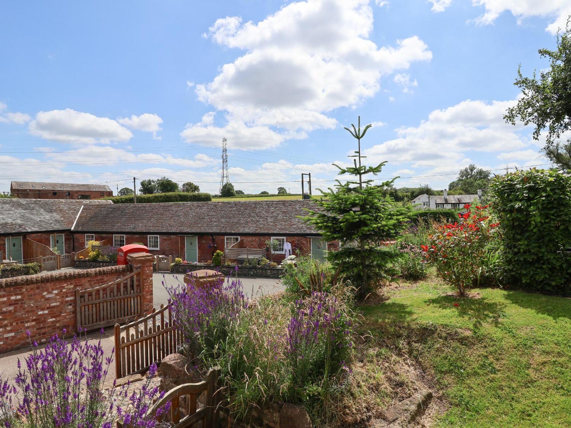 The Shippon Villa Chester Exterior photo